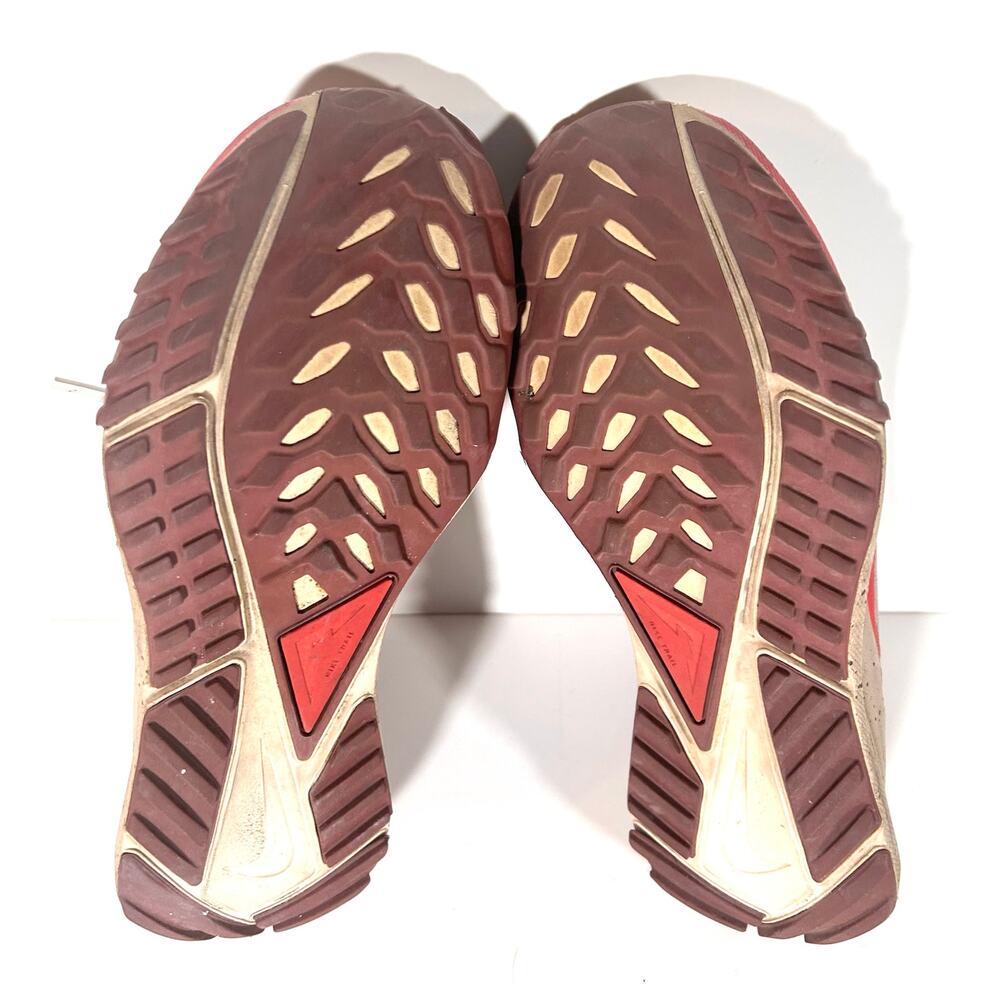 Nike React Pegasus Trail 4 GoreTex Womens 10 Running Trainers Sneakers Taupe Red - Picture 5 of 9